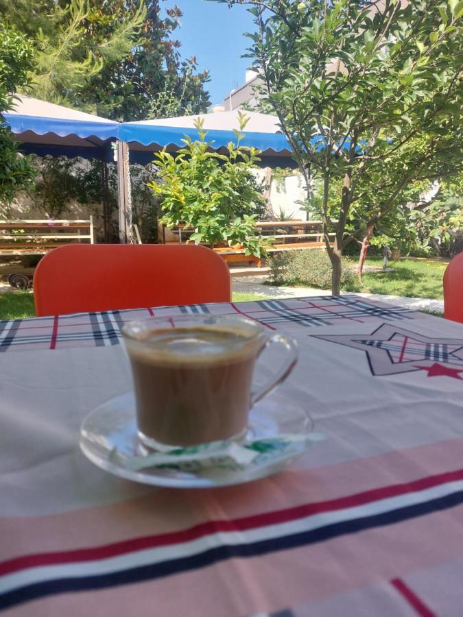 Vila Hyseni Durrës Buitenkant foto