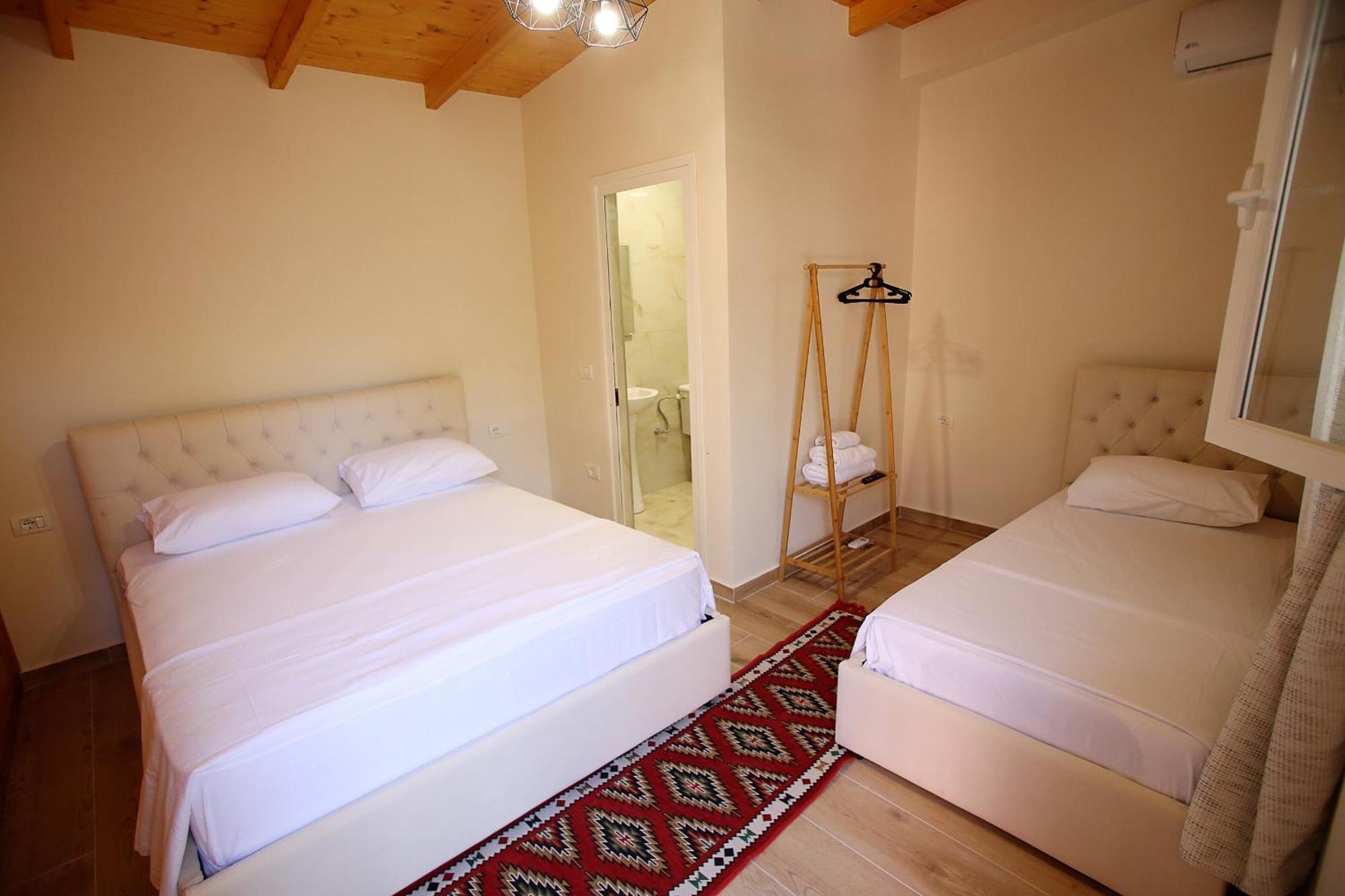 Vila Hyseni Durrës Kamer foto