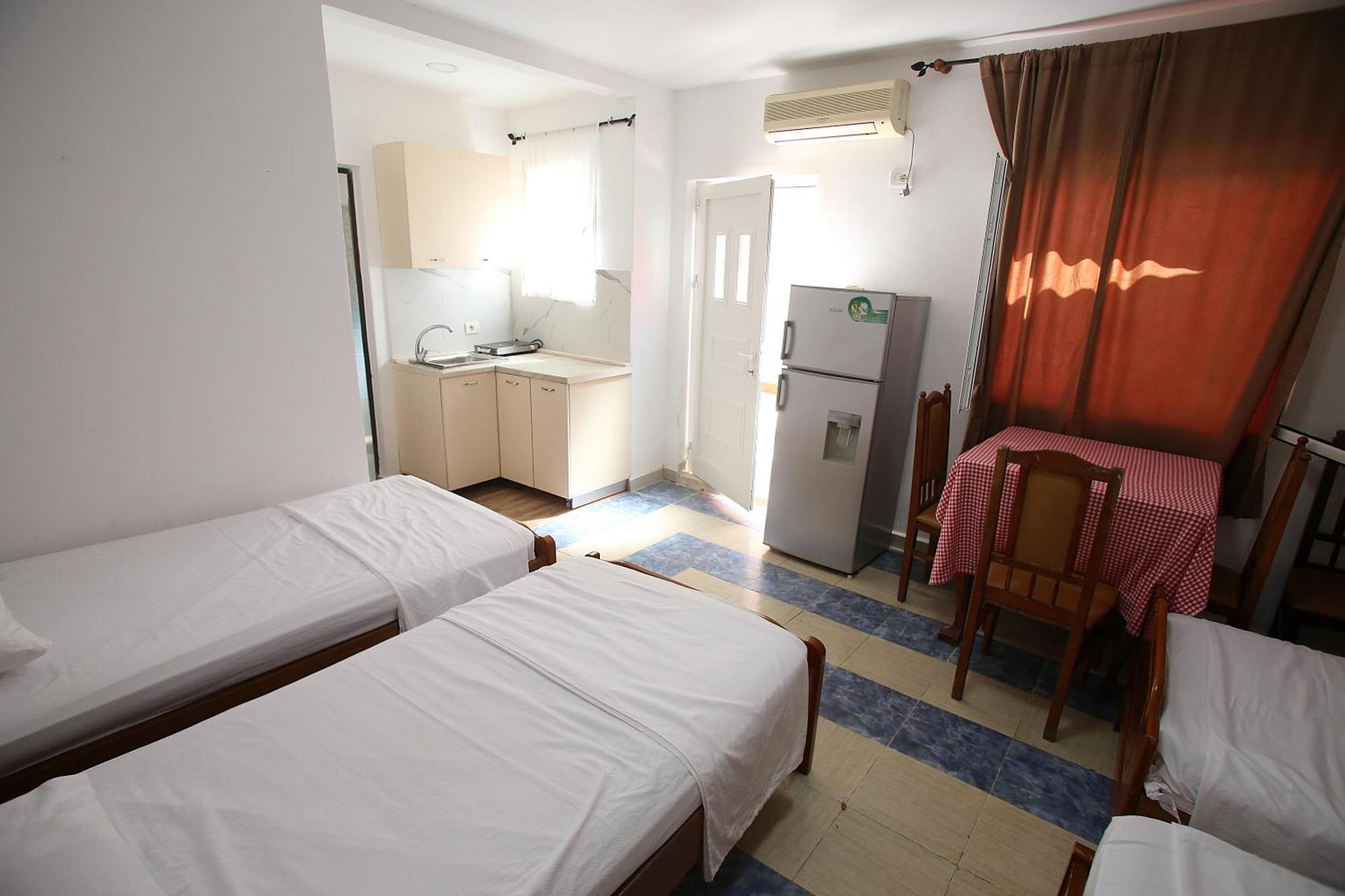 Vila Hyseni Durrës Kamer foto