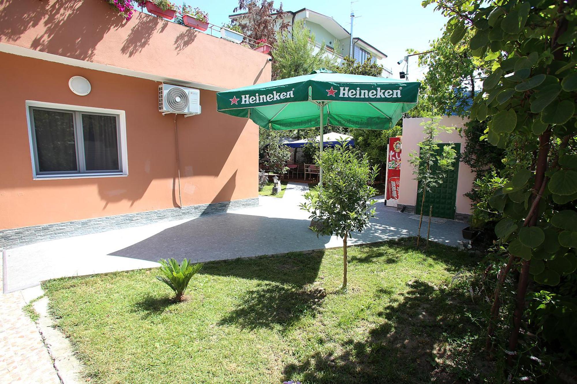 Vila Hyseni Durrës Kamer foto
